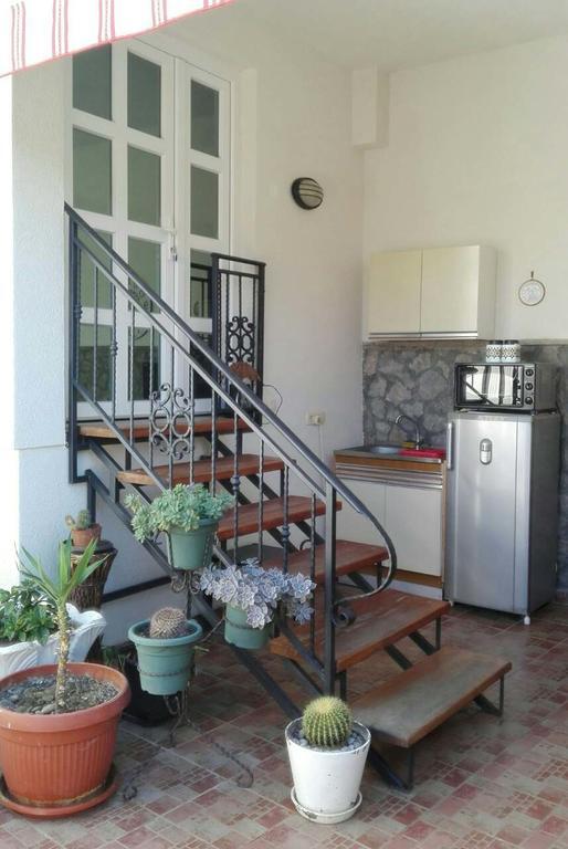 Sea Oasis Apartments - Milosevic Kotor Ngoại thất bức ảnh