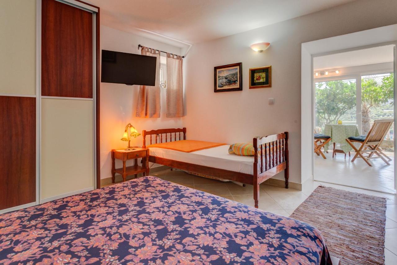 Sea Oasis Apartments - Milosevic Kotor Ngoại thất bức ảnh