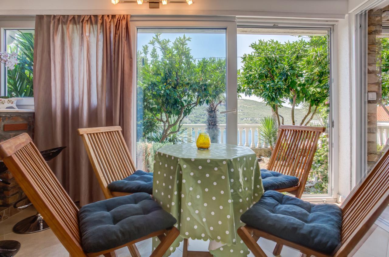 Sea Oasis Apartments - Milosevic Kotor Ngoại thất bức ảnh