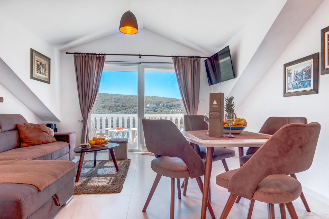 Sea Oasis Apartments - Milosevic Kotor Ngoại thất bức ảnh